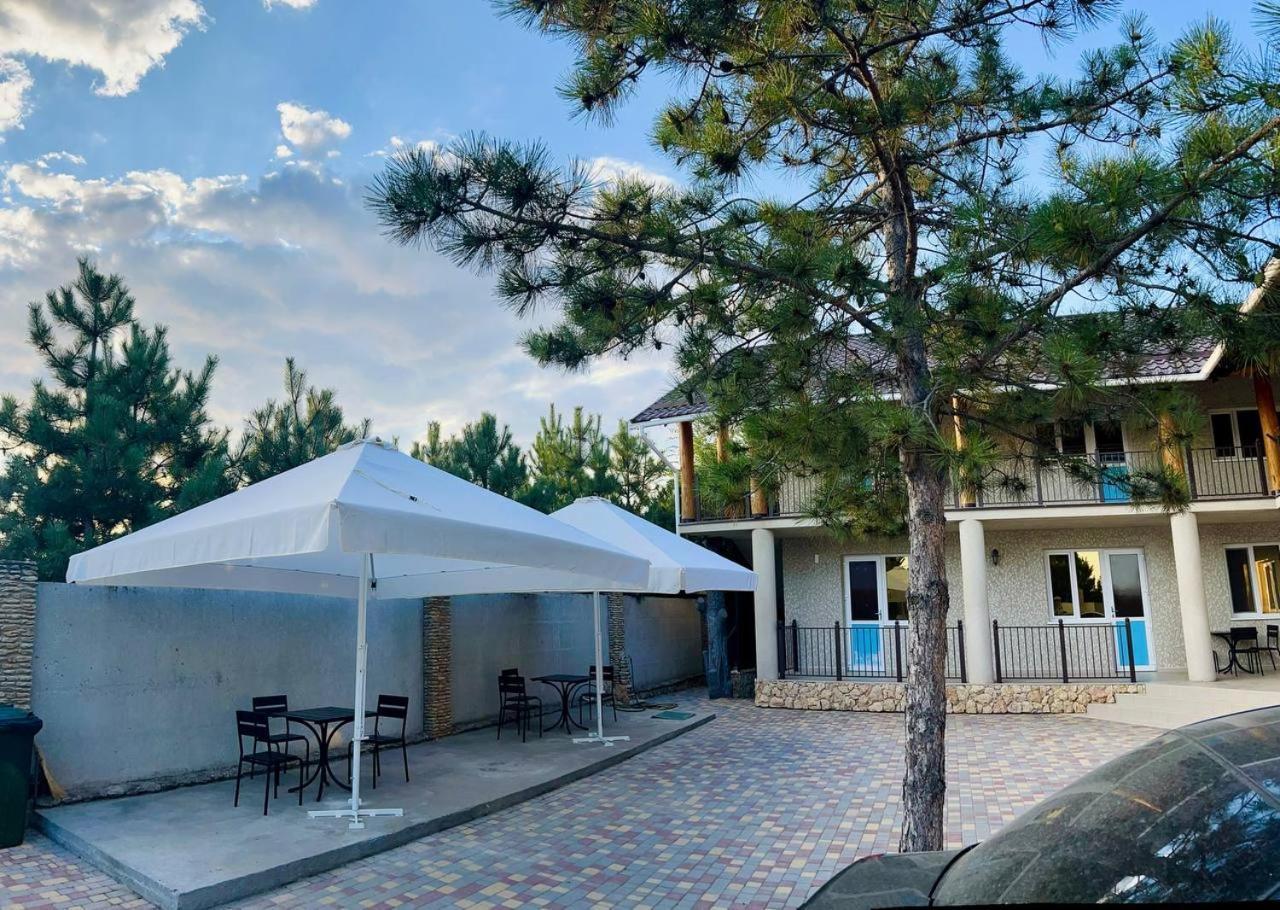 More Nadezhd Hotell Sanzjijka Exteriör bild