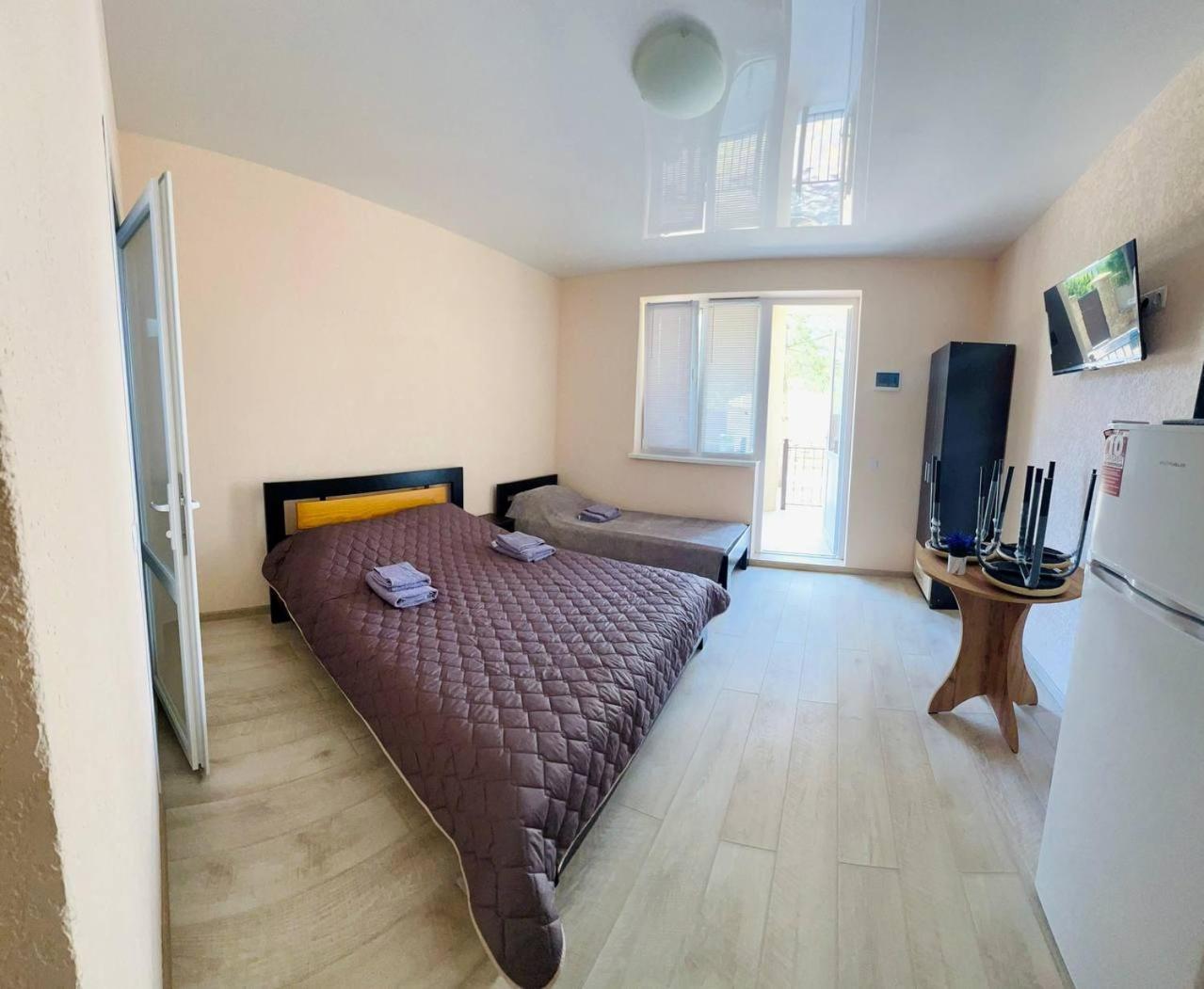 More Nadezhd Hotell Sanzjijka Exteriör bild